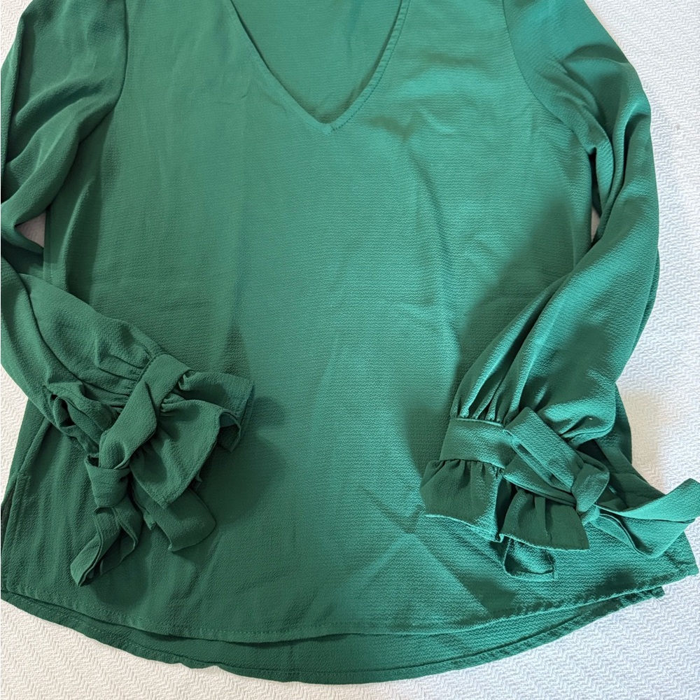Elegant Green Women's Top